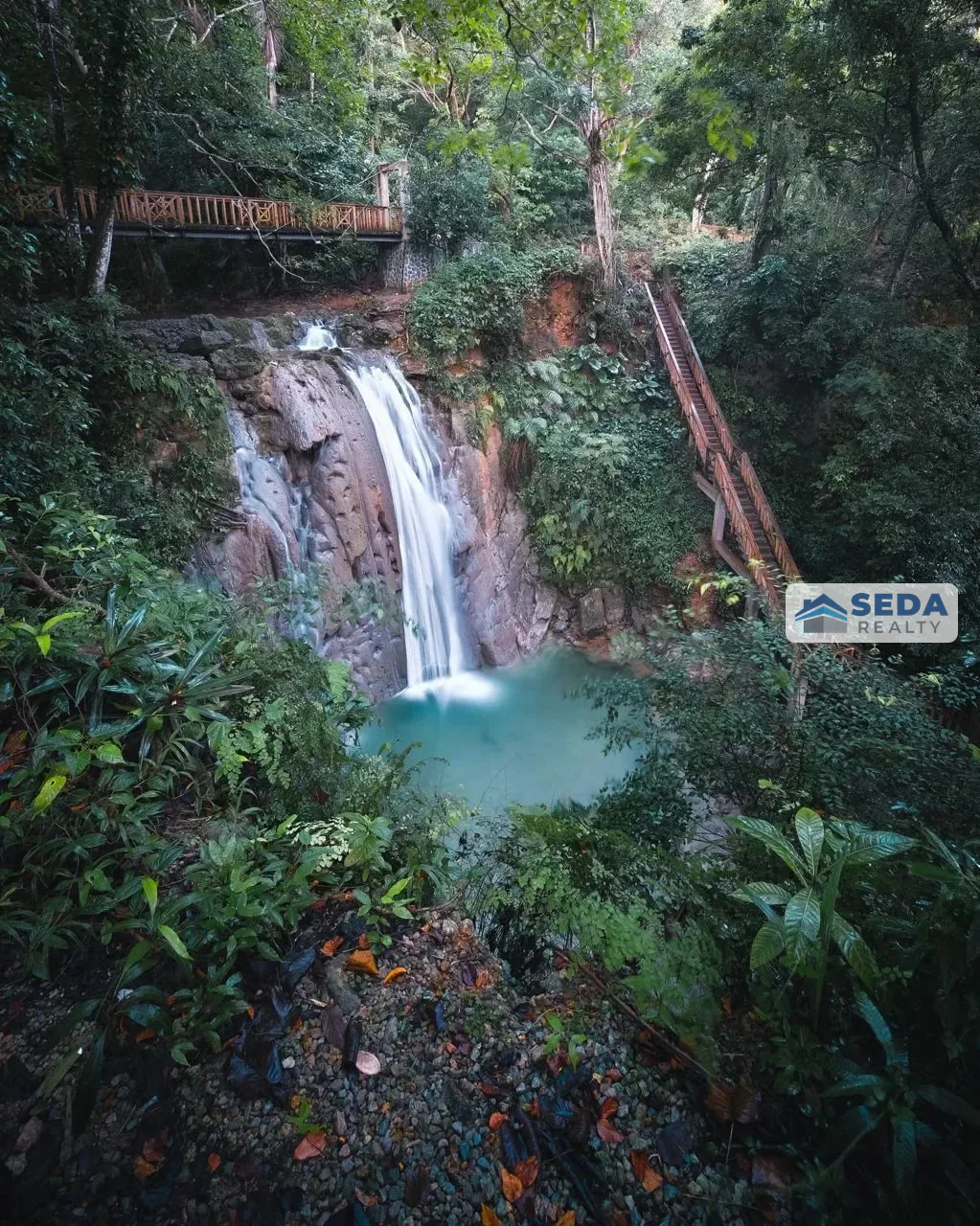 El Saltadero waterfall surrounded by tropical vegetation in Cabrera